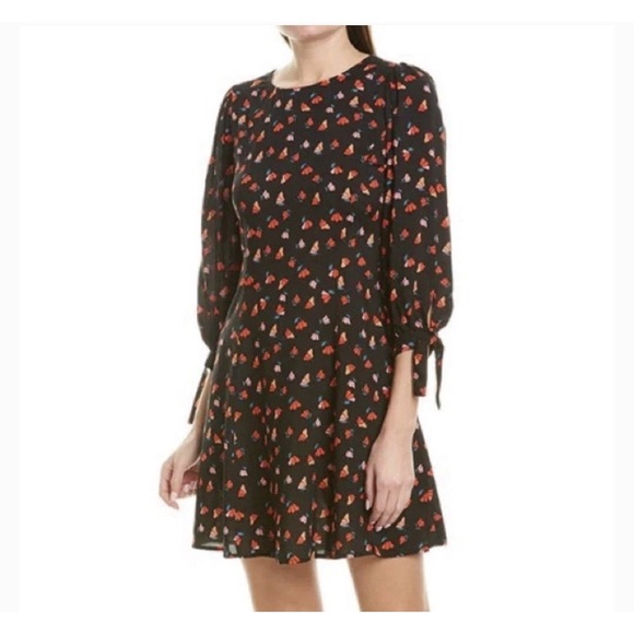 Velvet by Graham & Spencer Marnita Challis Tie Sleeve Dress with a tulip print - Picture 2 of 6